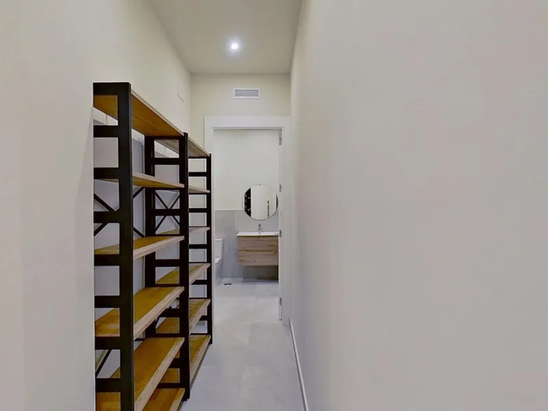 Apartment - Ground Floor Apartment в продаже в Málaga, Málaga. В доме 2 спален и 2 ванных комнат. Площадь дома 62 м²