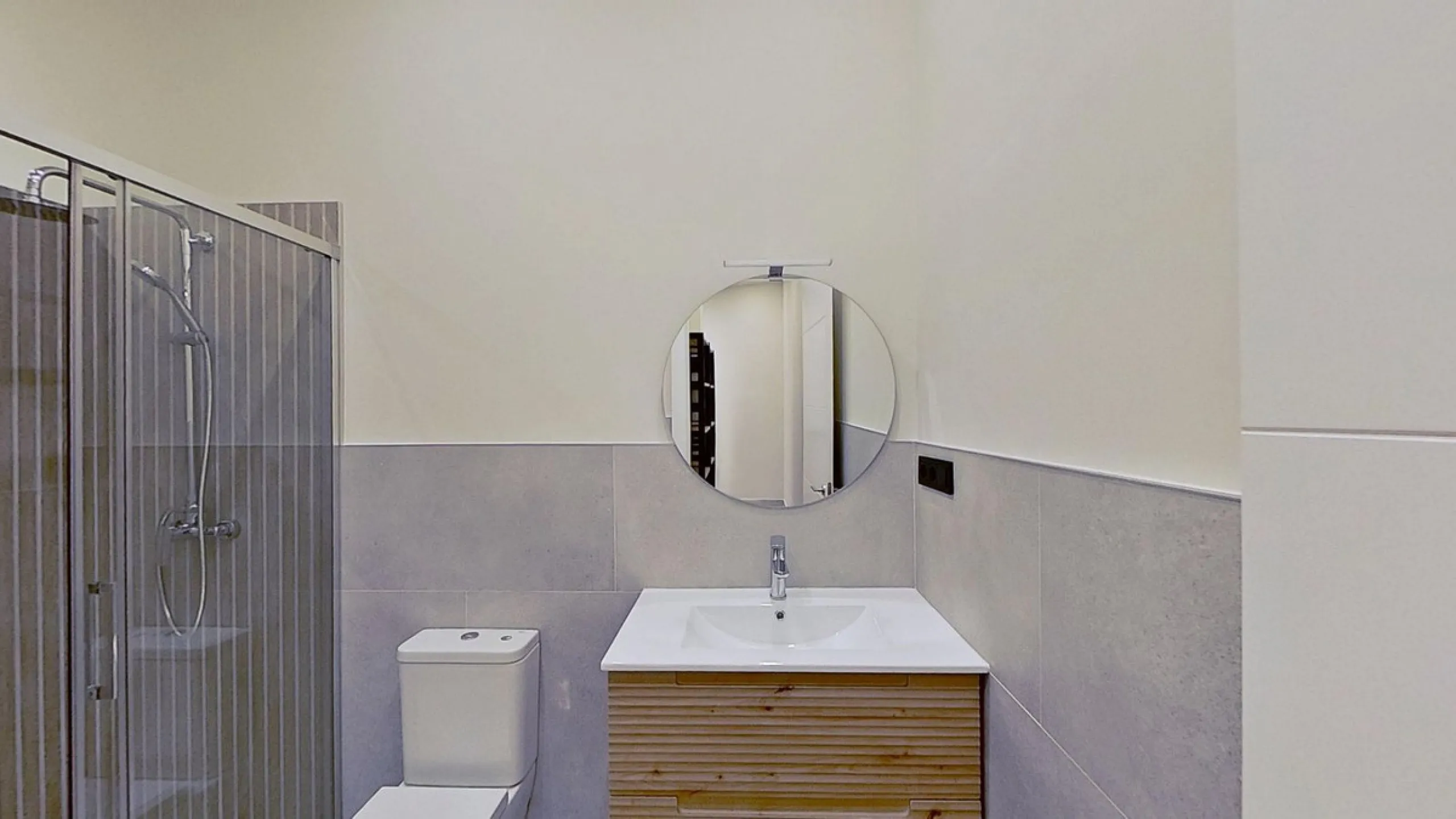 Apartment - Ground Floor Apartment в продаже в Málaga, Málaga. В доме 2 спален и 2 ванных комнат. Площадь дома 62 м²