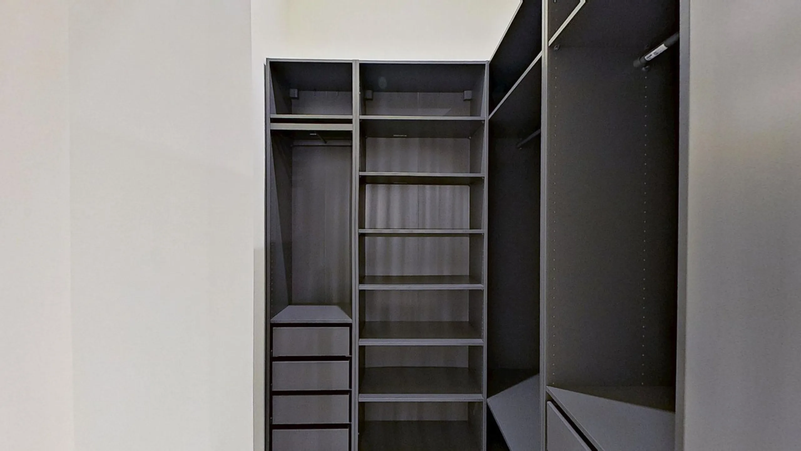 Apartment - Ground Floor Apartment в продаже в Málaga, Málaga. В доме 2 спален и 2 ванных комнат. Площадь дома 62 м²