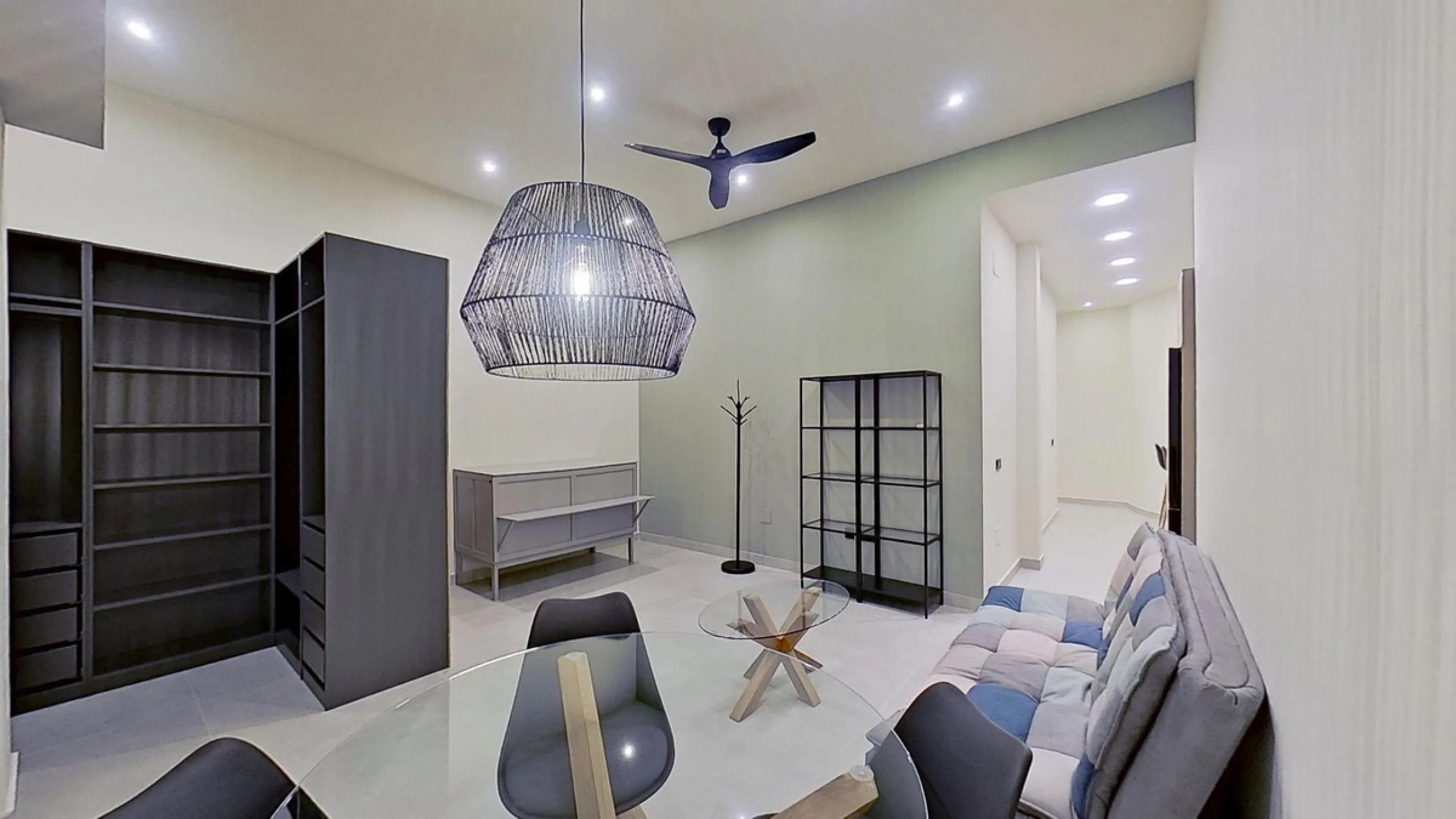 Apartment - Ground Floor Apartment в продаже в Málaga, Málaga. В доме 2 спален и 2 ванных комнат. Площадь дома 62 м²