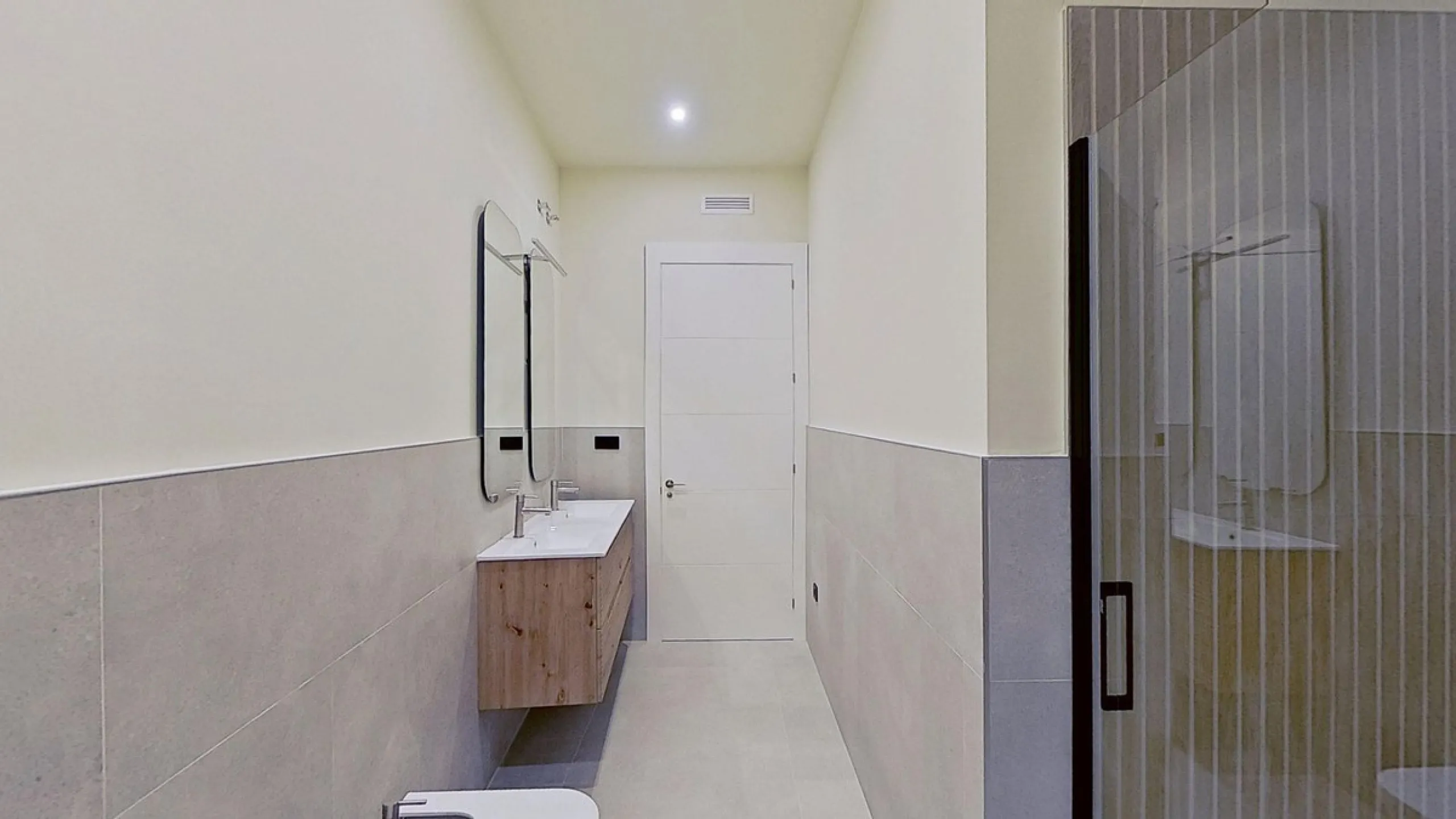 Apartment - Ground Floor Apartment в продаже в Málaga, Málaga. В доме 2 спален и 2 ванных комнат. Площадь дома 62 м²