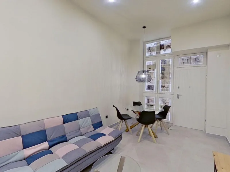 Apartment - Ground Floor Apartment в продаже в Málaga, Málaga. В доме 2 спален и 2 ванных комнат. Площадь дома 62 м²
