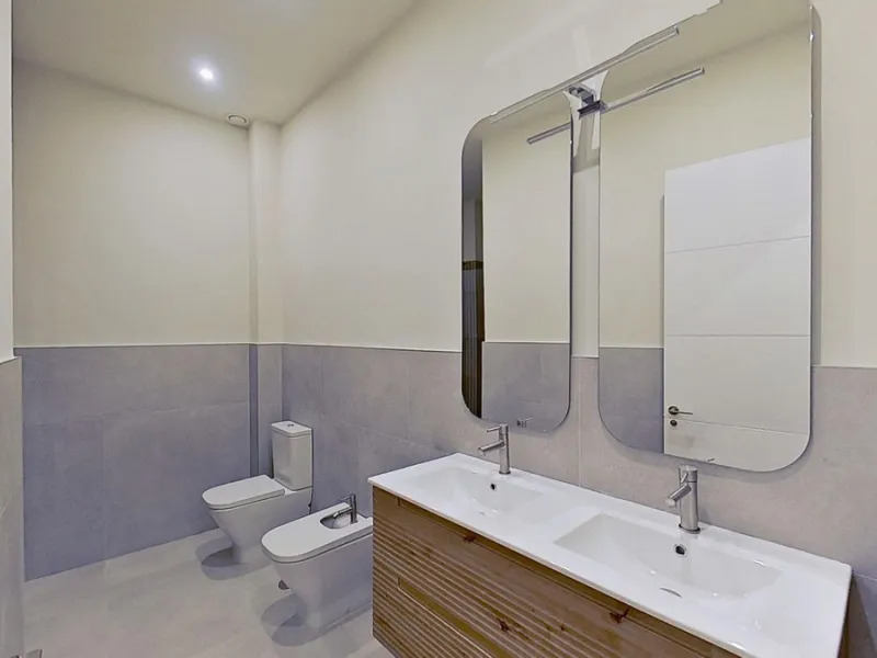 Apartment - Ground Floor Apartment в продаже в Málaga, Málaga. В доме 2 спален и 2 ванных комнат. Площадь дома 62 м²