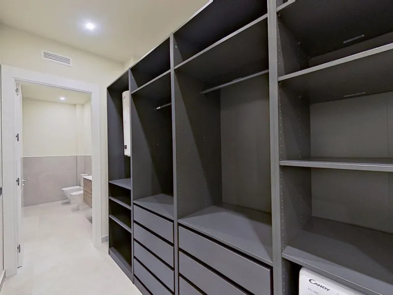 Apartment - Ground Floor Apartment в продаже в Málaga, Málaga. В доме 2 спален и 2 ванных комнат. Площадь дома 62 м²