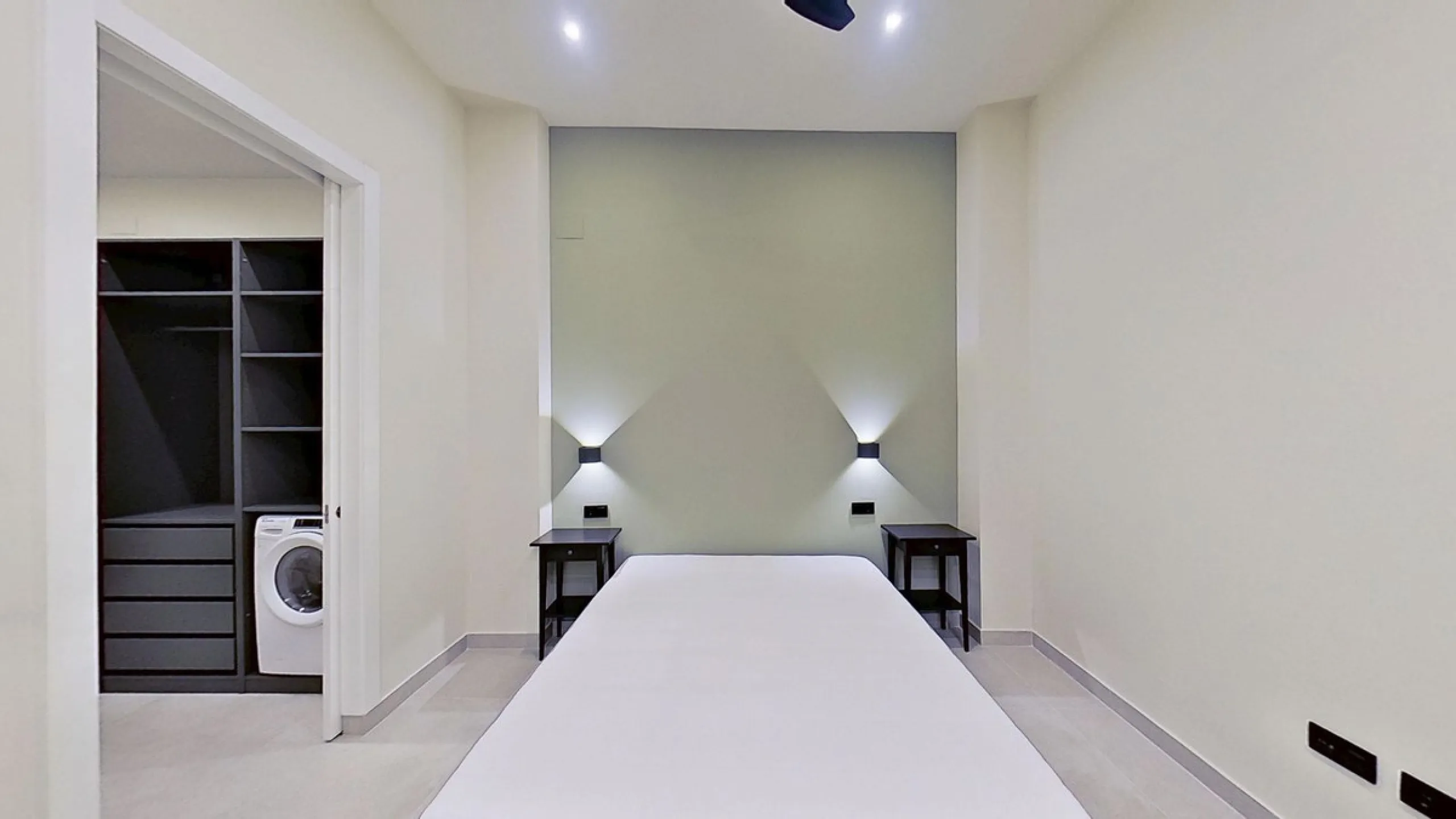 Apartment - Ground Floor Apartment в продаже в Málaga, Málaga. В доме 2 спален и 2 ванных комнат. Площадь дома 62 м²