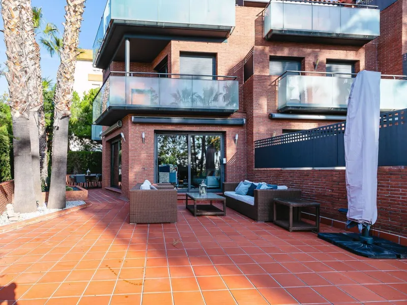 Exclusive villa with panoramic views in Sitges