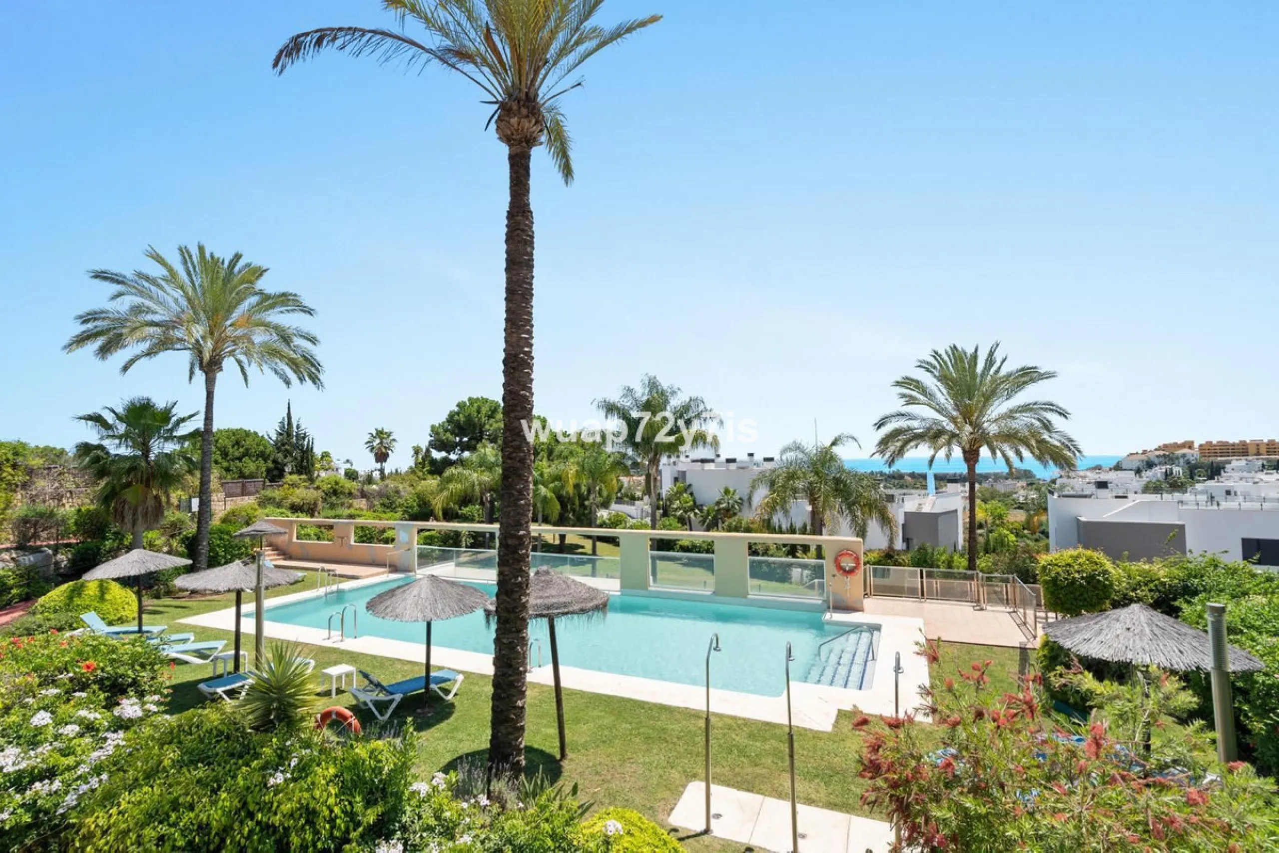 Stunning 2-Bedroom Penthouse – La Resina Golf, Selwo, Estepona