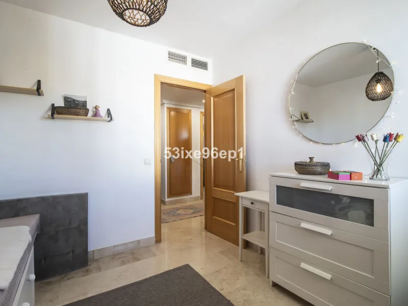Mittlere Etage Wohnung, Selwo, Costa del Sol