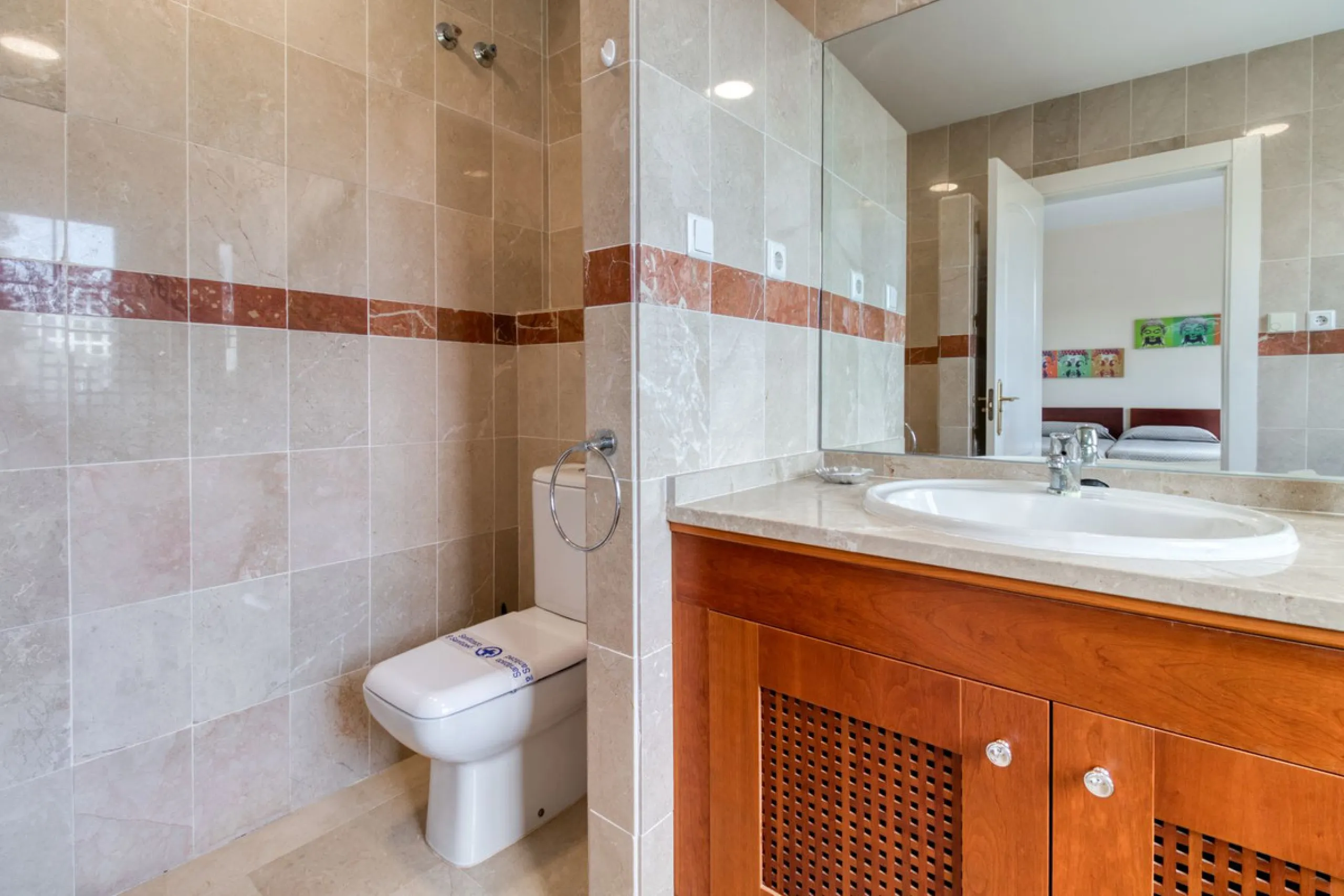 Very spacious home in the scenic Golf Resort near Malaga.