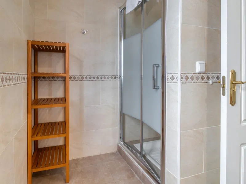 Very spacious home in the scenic Golf Resort near Malaga.