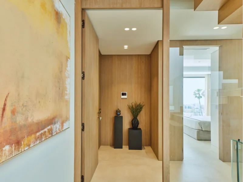 House - Detached Villa в продаже в Málaga, Málaga. В доме 5 спален и 8 ванных комнат. Площадь дома 361 м². Площадь участка 1710 м²