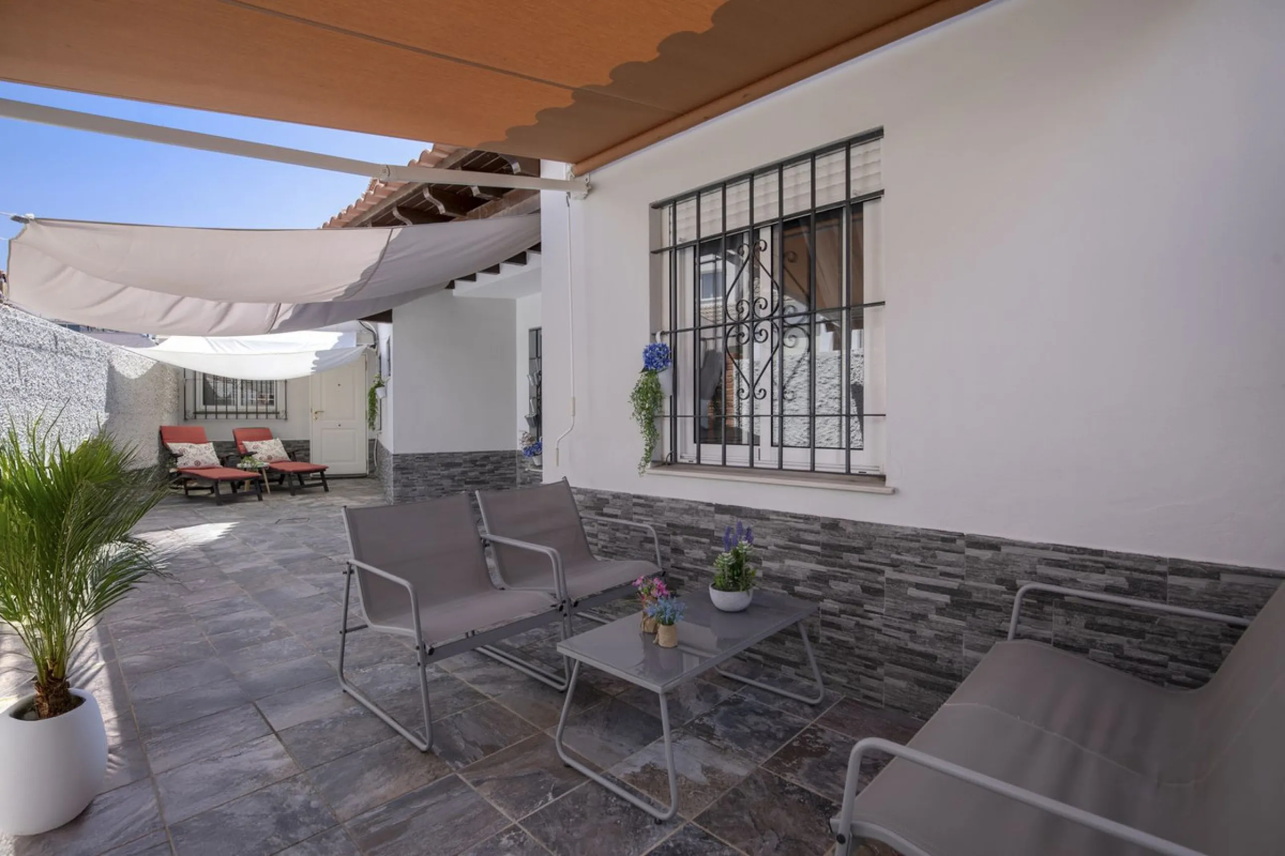 One level independent house in Fuengirola