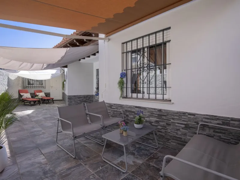One level independent house in Fuengirola
