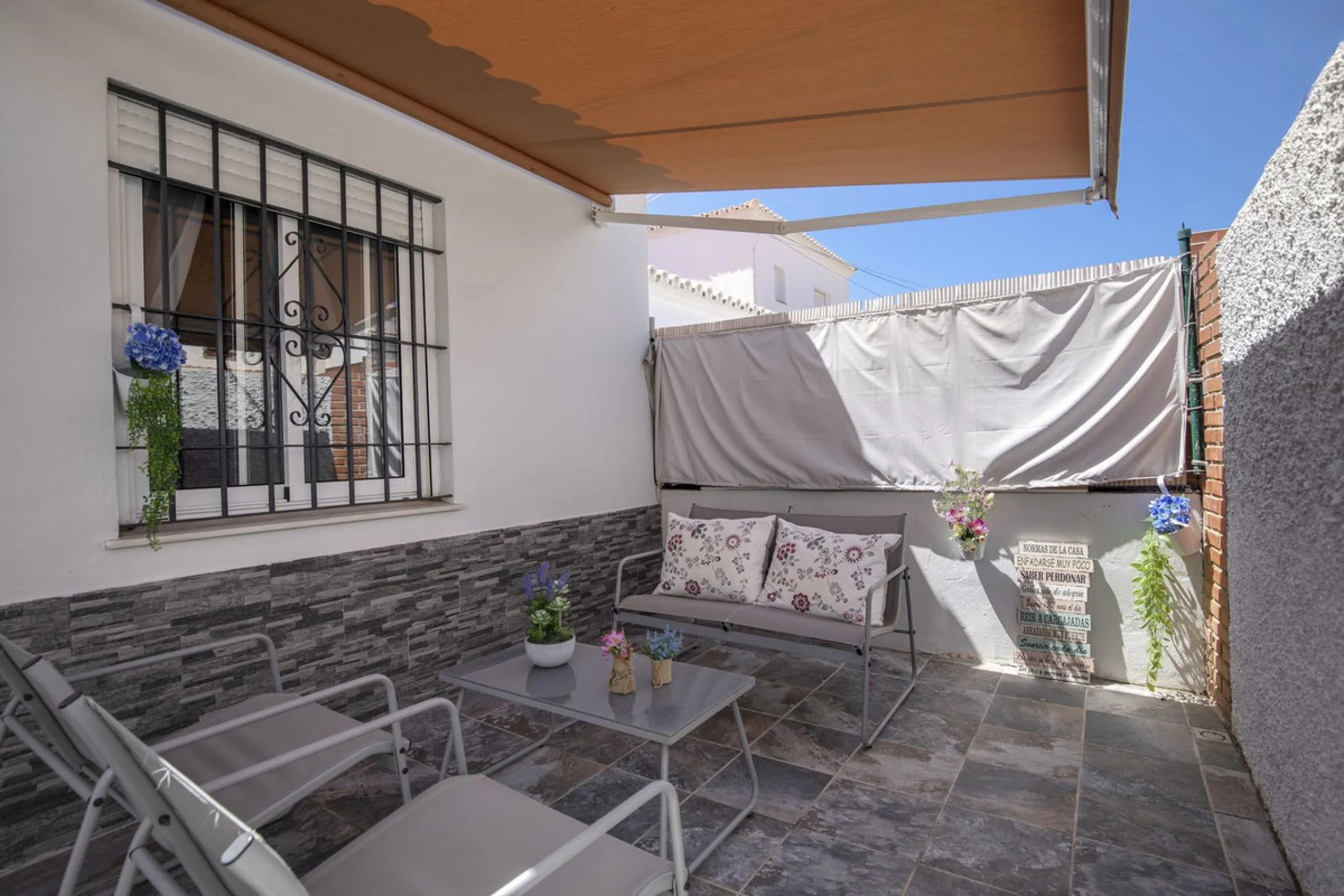 One level independent house in Fuengirola