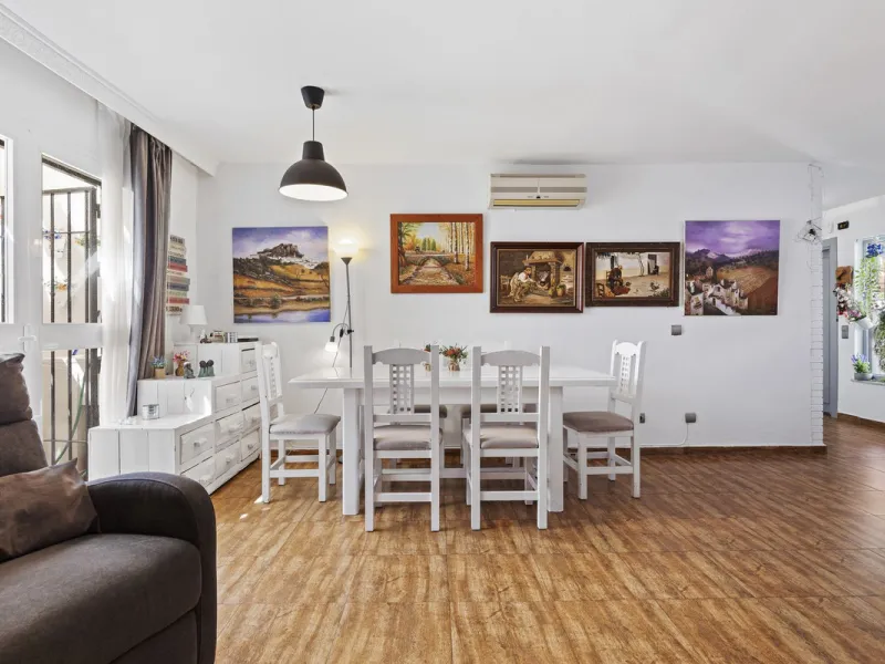 One level independent house in Fuengirola