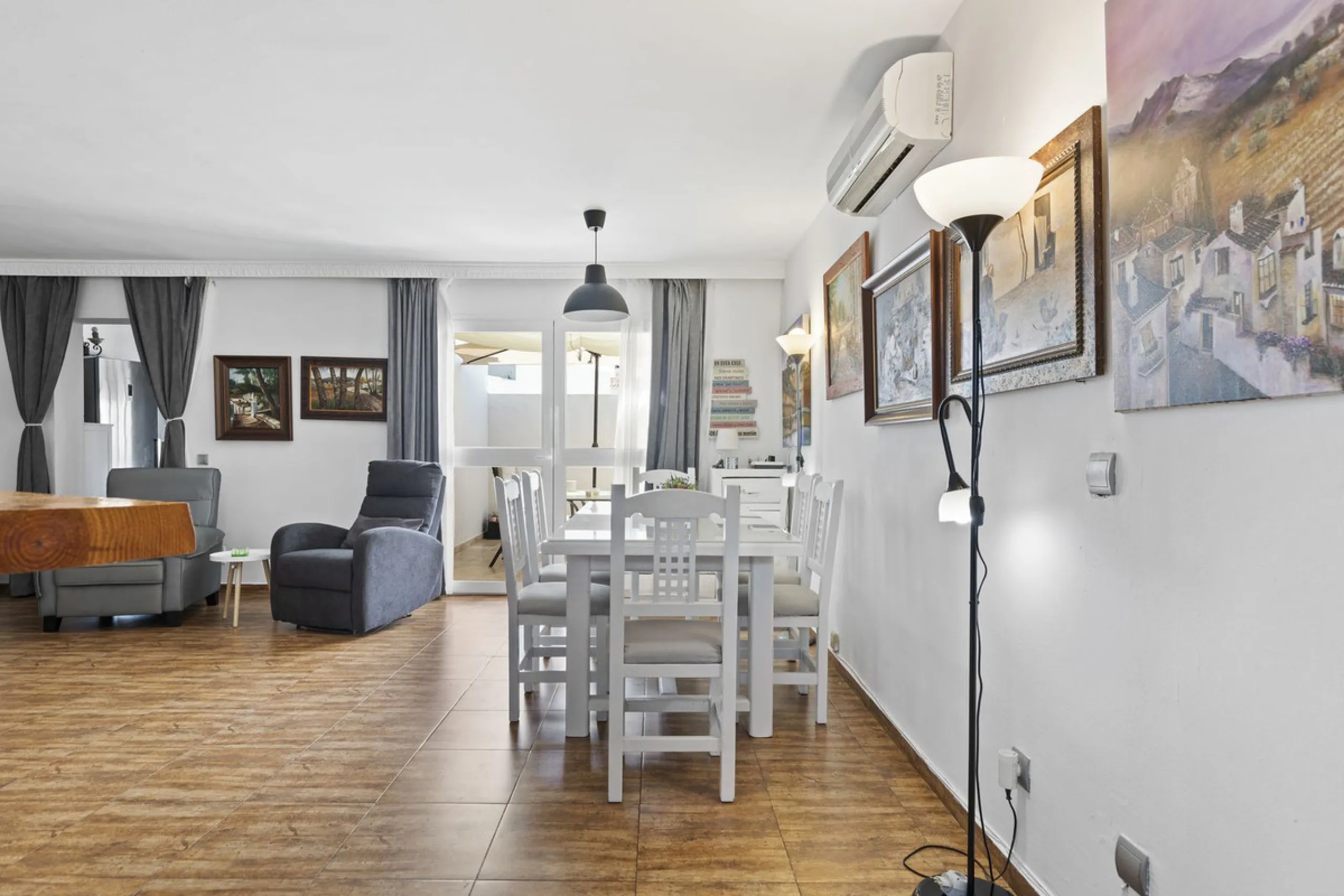 One level independent house in Fuengirola