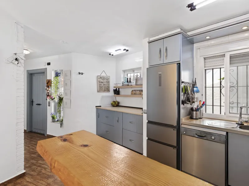 One level independent house in Fuengirola