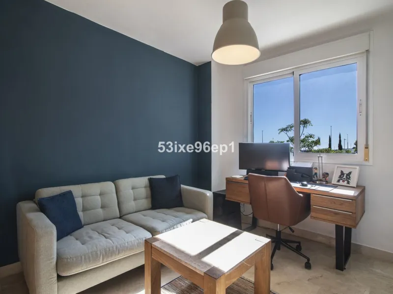 Mittlere Etage Wohnung, Selwo, Costa del Sol