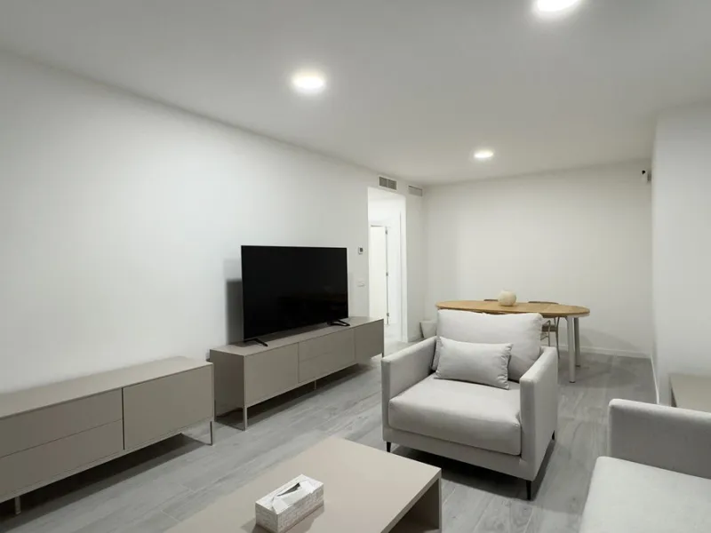 Apartment - Top Floor Apartment в продаже в Marbella, Málaga. В доме 3 спален и 2 ванных комнат. Площадь дома 132 м²