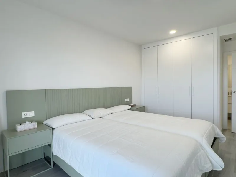 Apartment - Top Floor Apartment в продаже в Marbella, Málaga. В доме 3 спален и 2 ванных комнат. Площадь дома 132 м²