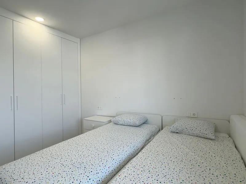 Apartment - Top Floor Apartment в продаже в Marbella, Málaga. В доме 3 спален и 2 ванных комнат. Площадь дома 132 м²