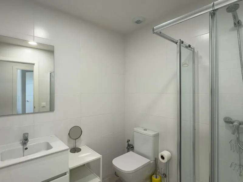 Beautiful brand new 3-bedrooms penthouse nicely furnished with spacious terraces in one of the fastest growing areas of Nueva Andalucía.
