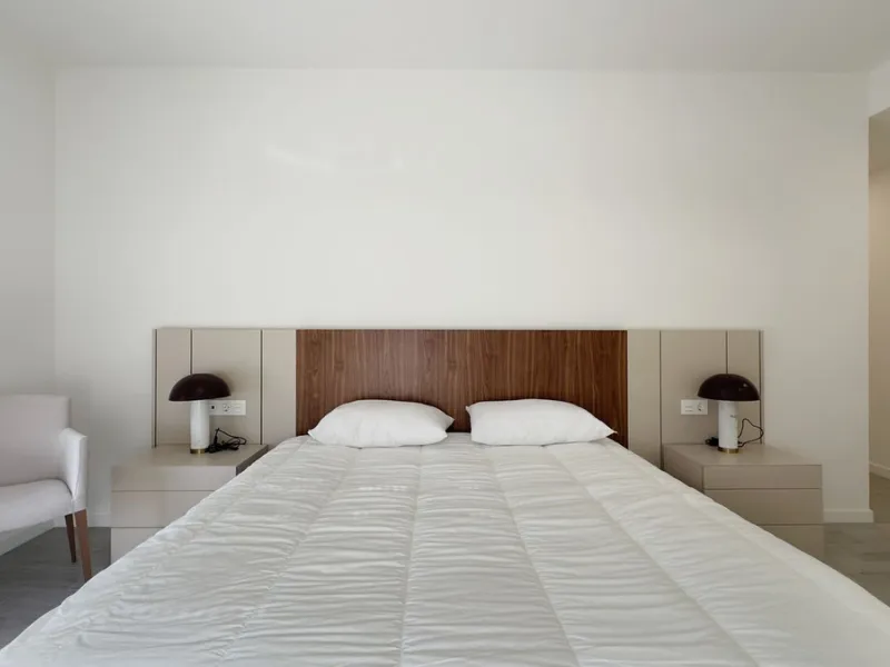 Beautiful brand new 3-bedrooms penthouse nicely furnished with spacious terraces in one of the fastest growing areas of Nueva Andalucía.