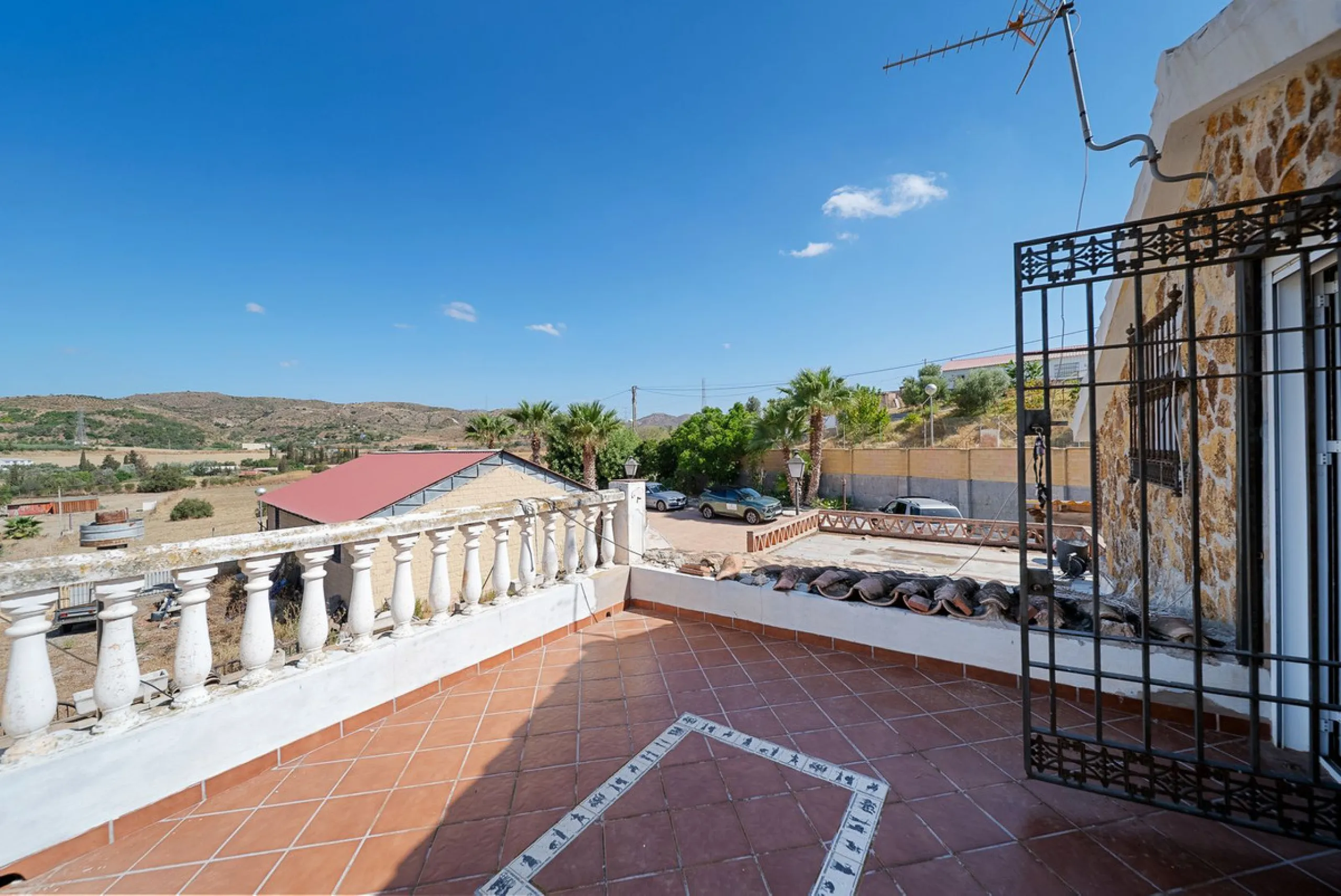 Exceptional Finca with Pool, Stables & Panoramic Rural Setting