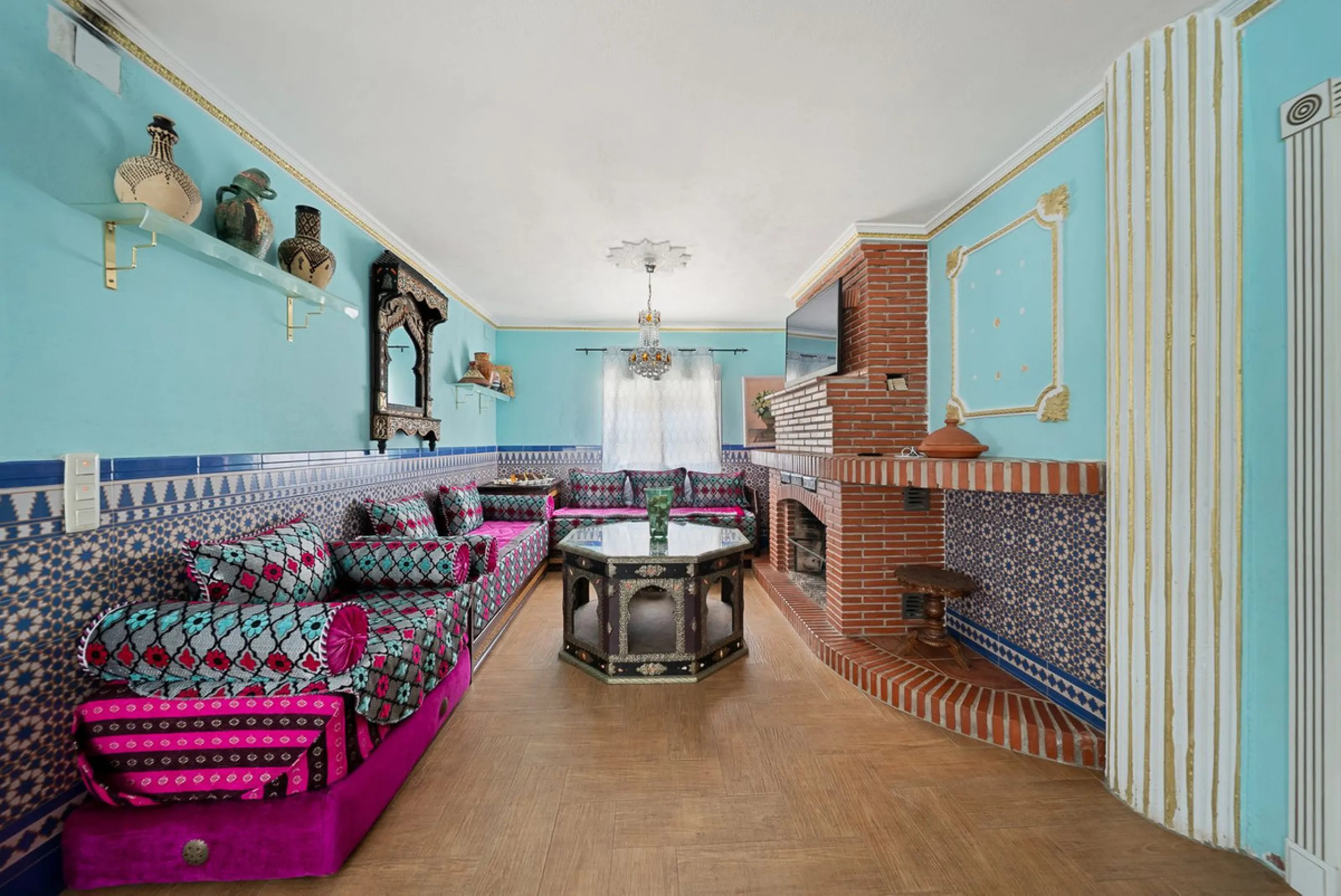 Exceptional Finca with Pool, Stables & Panoramic Rural Setting
