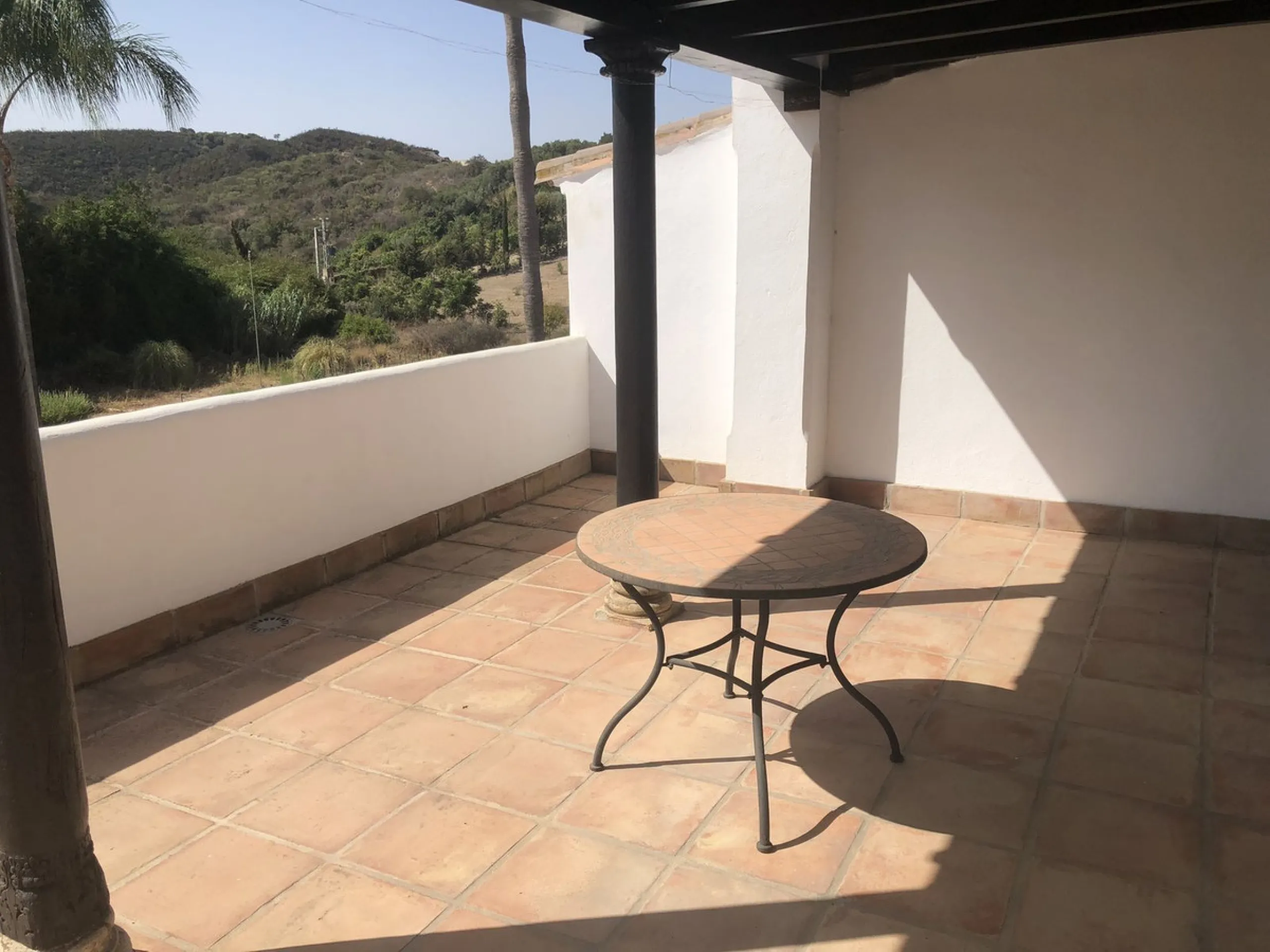 We proudly present one of the most authentic and beautiful Andalusian Cortijos with stables separate guest house in the Estepona area!