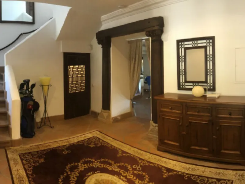 We proudly present one of the most authentic and beautiful Andalusian Cortijos with stables separate guest house in the Estepona area!