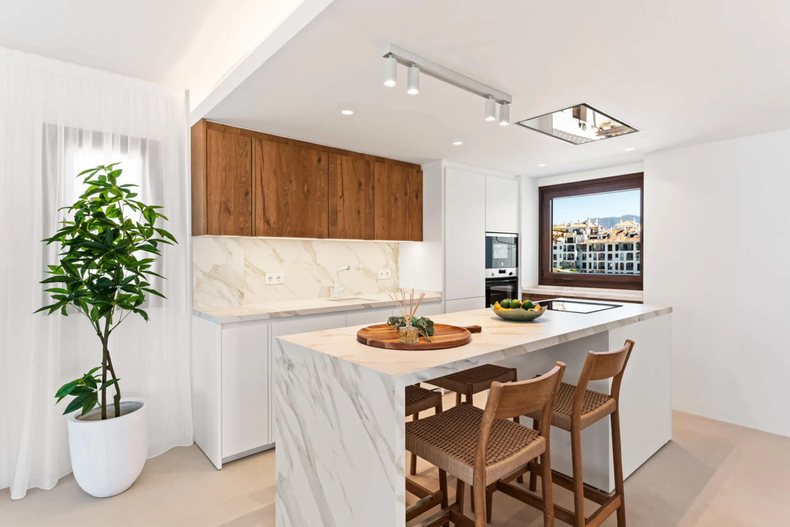 Apartment - Penthouse Duplex в продаже в Manilva, Málaga. В доме 4 спален и 4 ванных комнат. Площадь дома 133 м²