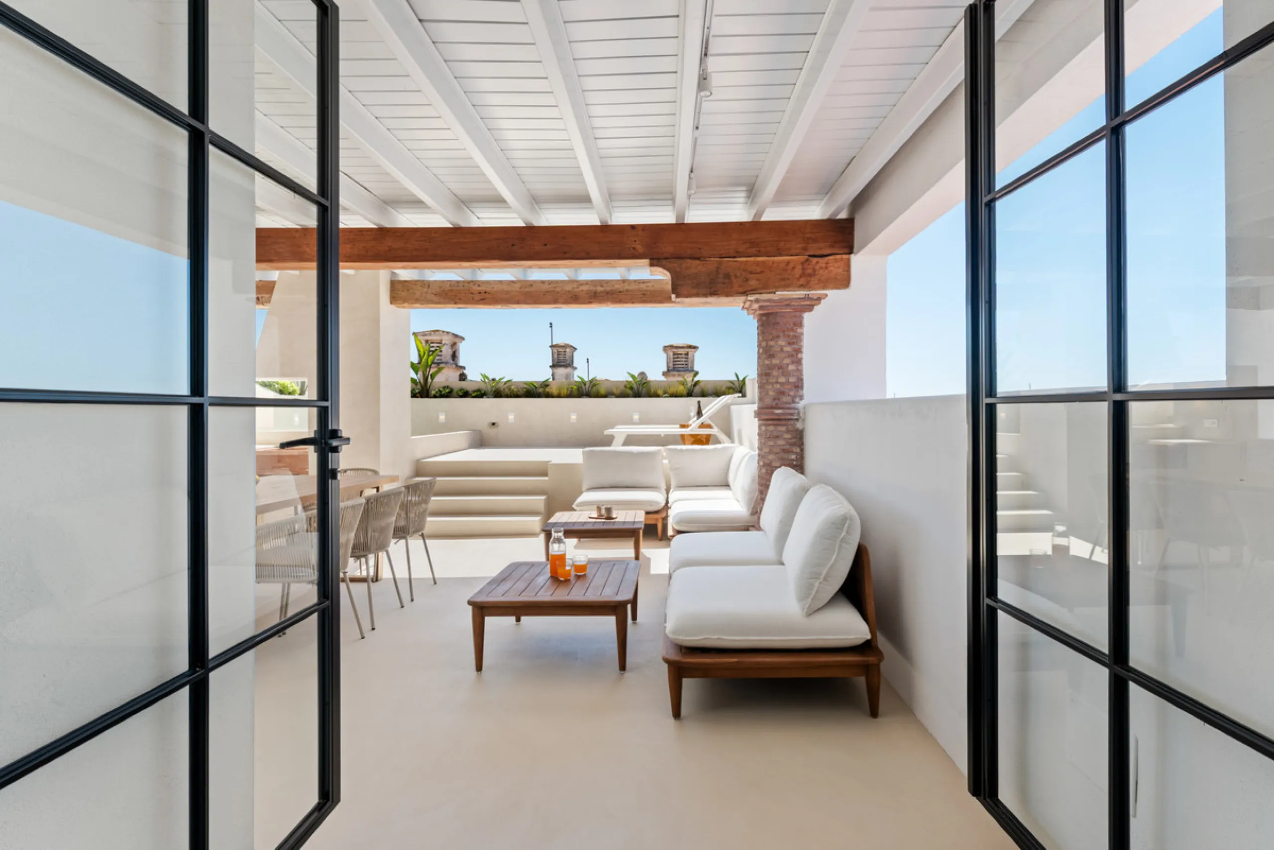 Apartment - Penthouse Duplex в продаже в Manilva, Málaga. В доме 4 спален и 4 ванных комнат. Площадь дома 133 м²