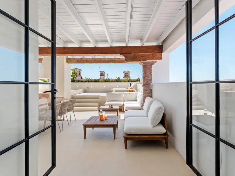 Apartment - Penthouse Duplex в продаже в Manilva, Málaga. В доме 4 спален и 4 ванных комнат. Площадь дома 133 м²