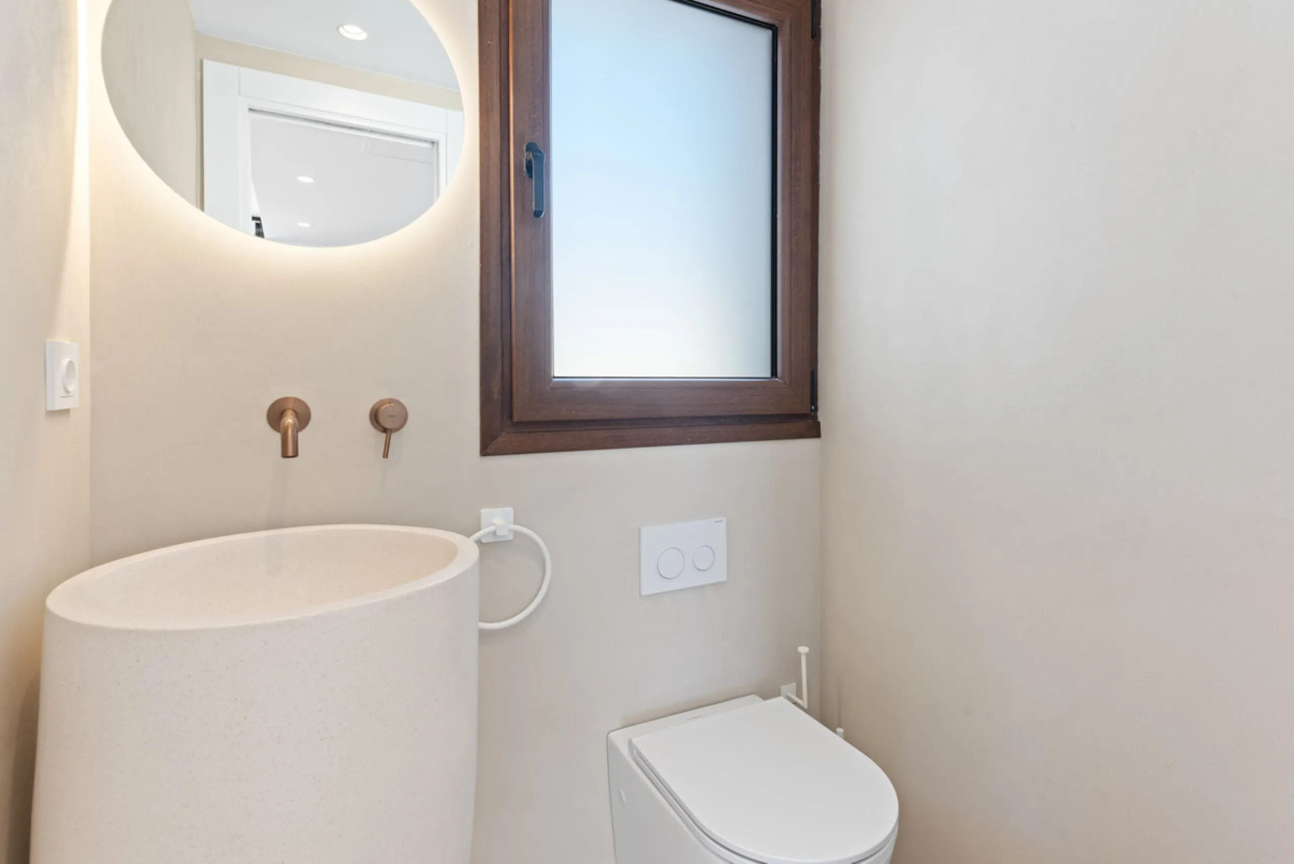 Apartment - Penthouse Duplex в продаже в Manilva, Málaga. В доме 4 спален и 4 ванных комнат. Площадь дома 133 м²