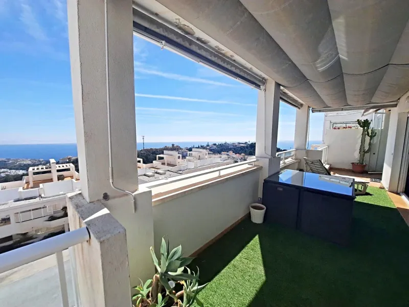 Apartment - Penthouse в продаже в Benalmadena, Málaga. В доме 2 спален и 2 ванных комнат. Площадь дома 152 м². Площадь участка 1 м²