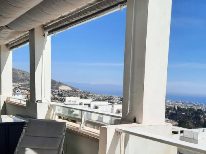 Apartment - Penthouse в продаже в Benalmadena, Málaga. В доме 2 спален и 2 ванных комнат. Площадь дома 152 м². Площадь участка 1 м²