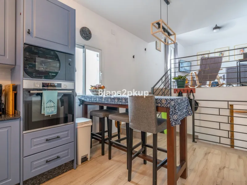 House - Townhouse в продаже в Estepona, Málaga. В доме 2 спален и 2 ванных комнат. Площадь дома 120 м²