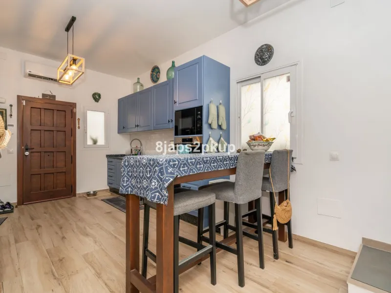 House - Townhouse в продаже в Estepona, Málaga. В доме 2 спален и 2 ванных комнат. Площадь дома 120 м²