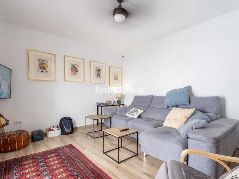House - Townhouse в продаже в Estepona, Málaga. В доме 2 спален и 2 ванных комнат. Площадь дома 120 м²