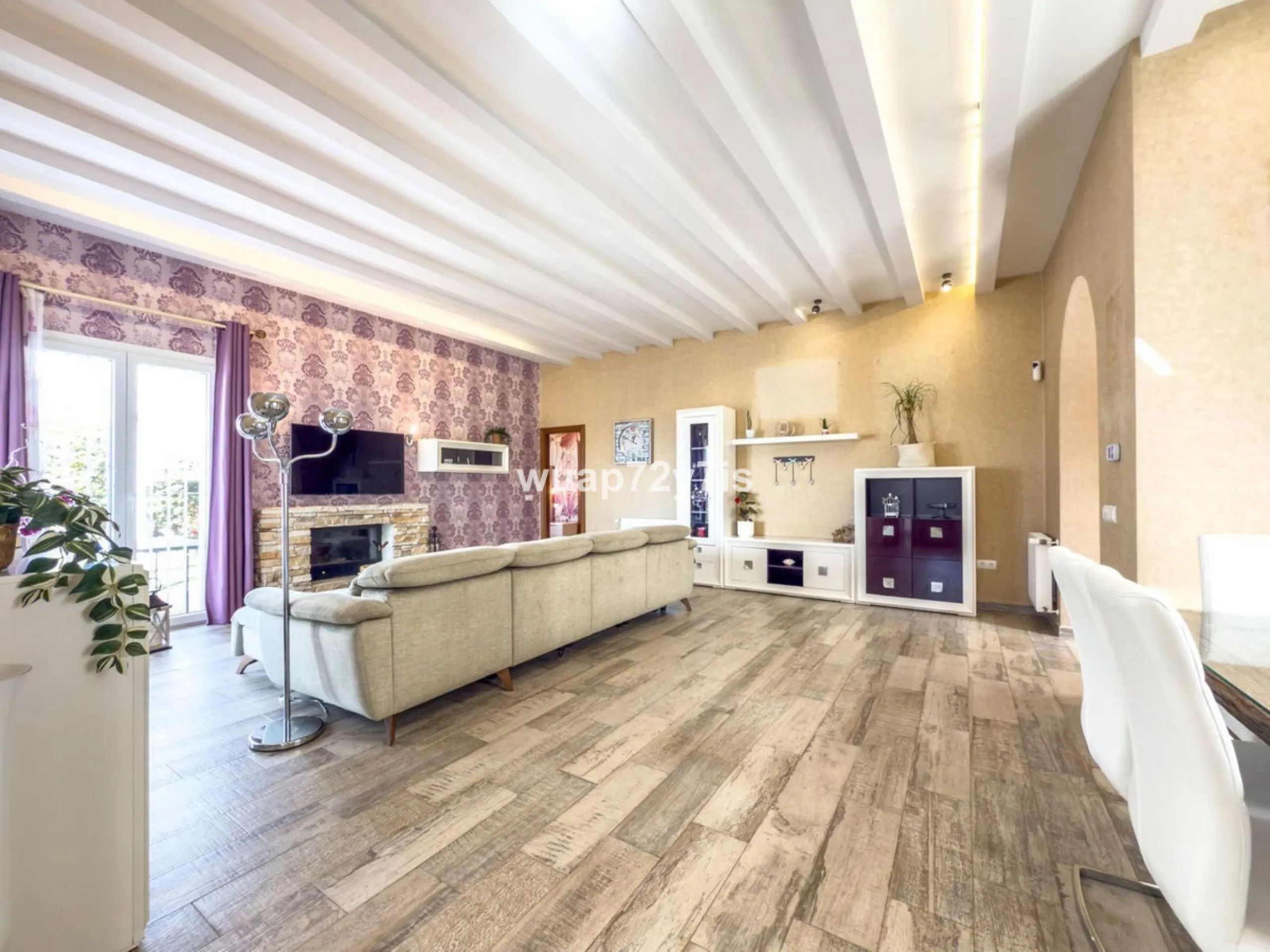Exceptional 4-Bedroom Villa with Panoramic Sea & Mountain Views – Just Minutes from Puerto Banús