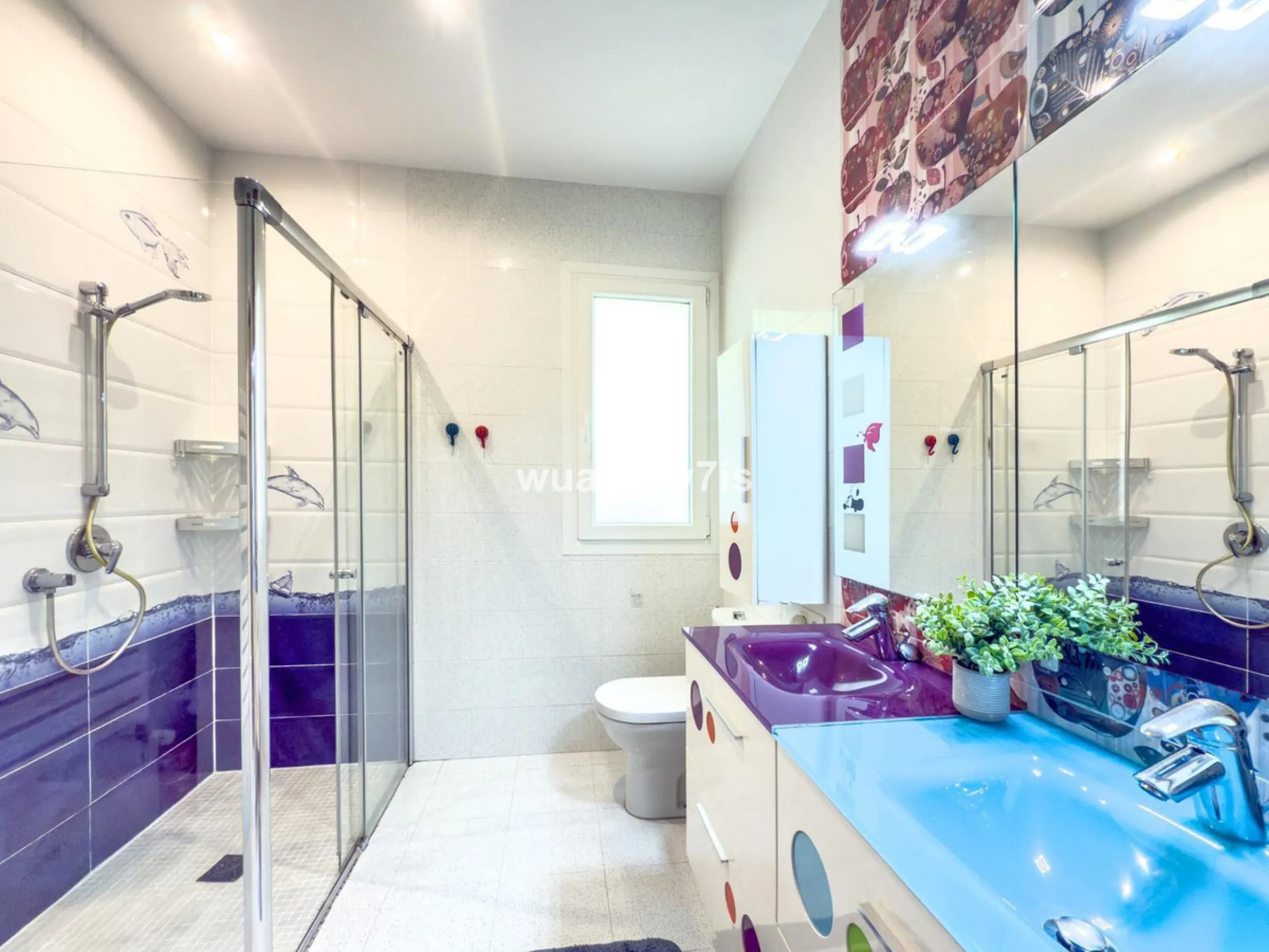 Exceptional 4-Bedroom Villa with Panoramic Sea & Mountain Views – Just Minutes from Puerto Banús