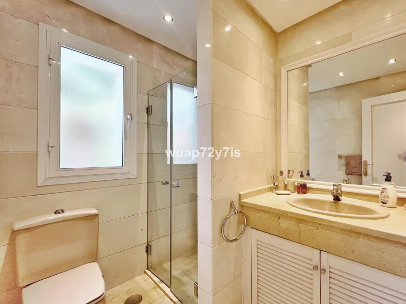 Park Beach – 2 Bed | 2 Bath | Roof Terrace | €549,000