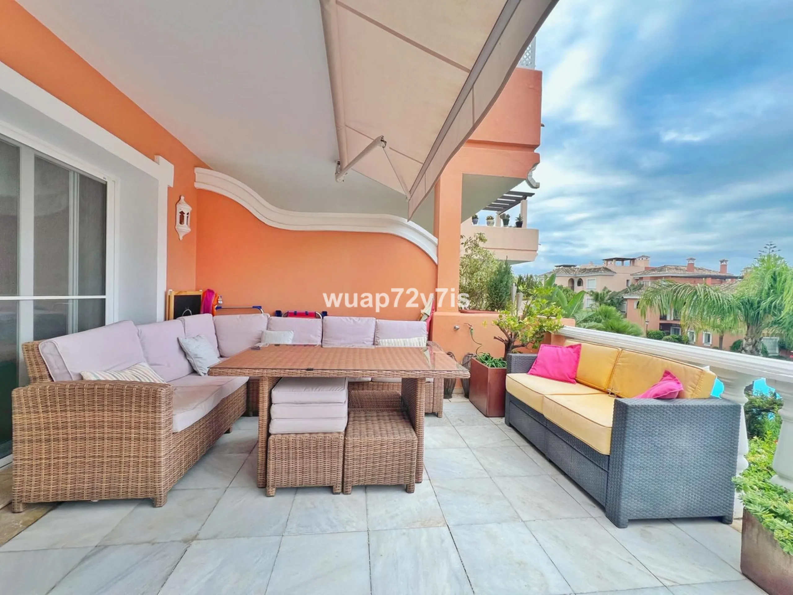 Park Beach – 2 Bed | 2 Bath | Roof Terrace | €549,000