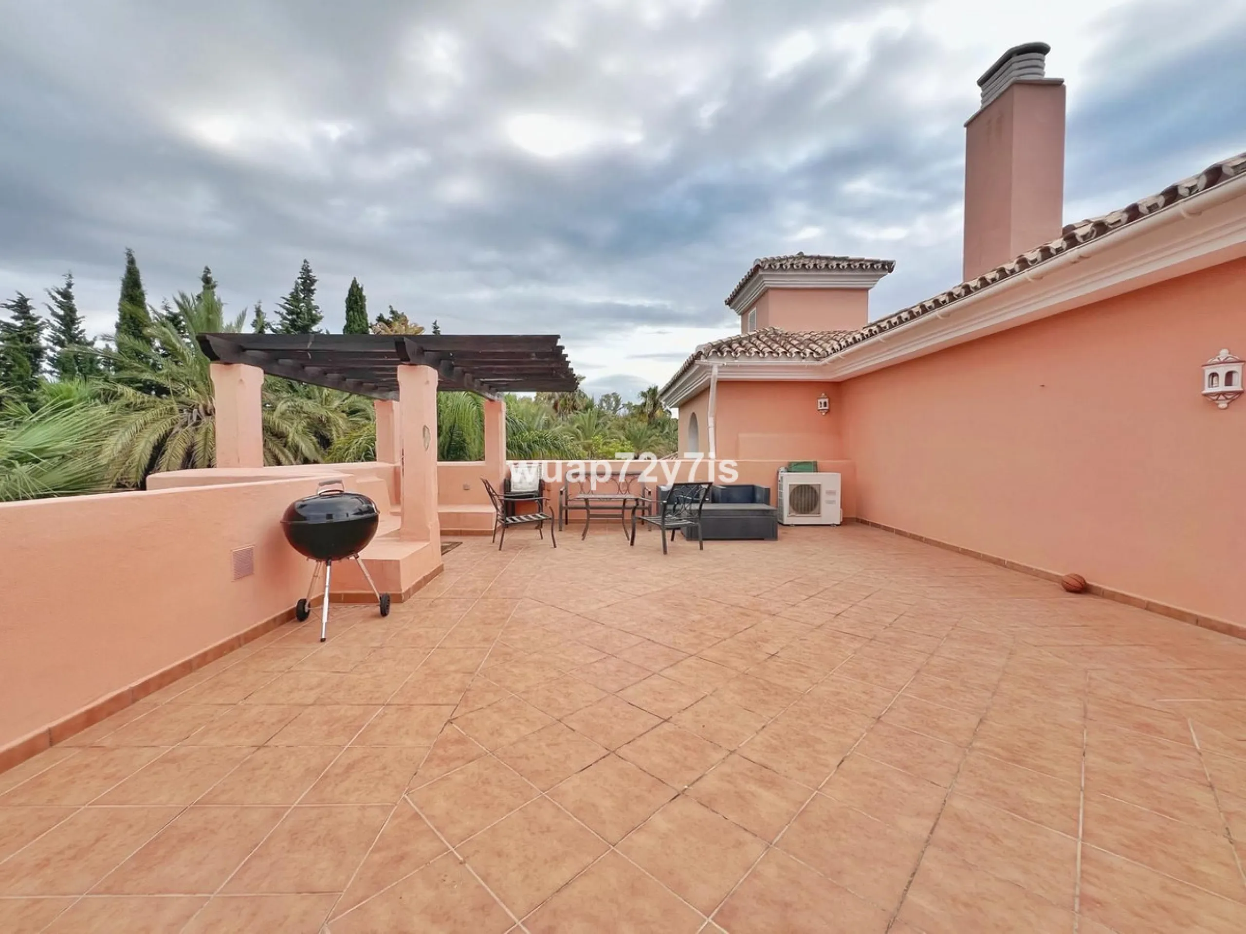 Park Beach – 2 Bed | 2 Bath | Roof Terrace | €549,000