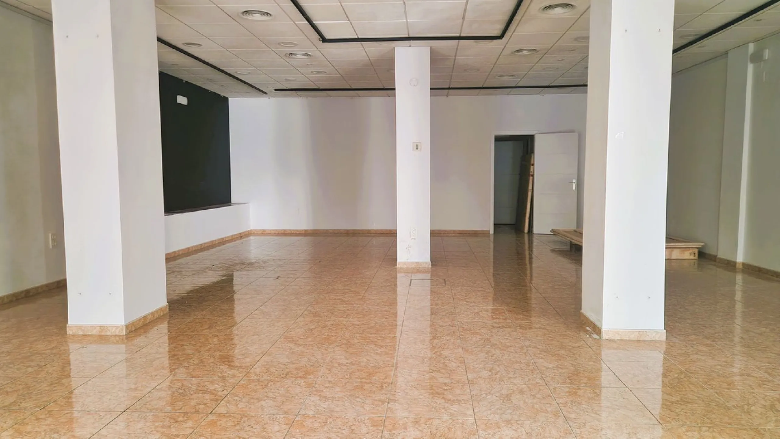 Commercial Premises for Sale and Rent – Prime Location in Marbella City Centre