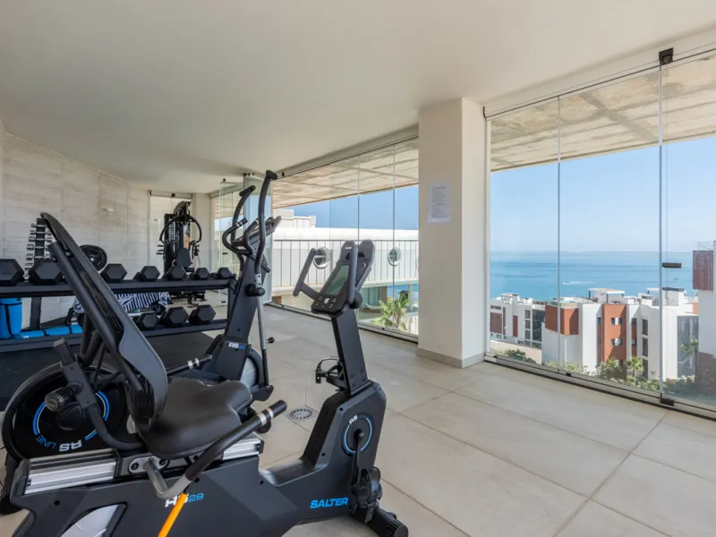 Welcome to this beautifully designed apartment, perfectly situated in a highly sought-after area.
