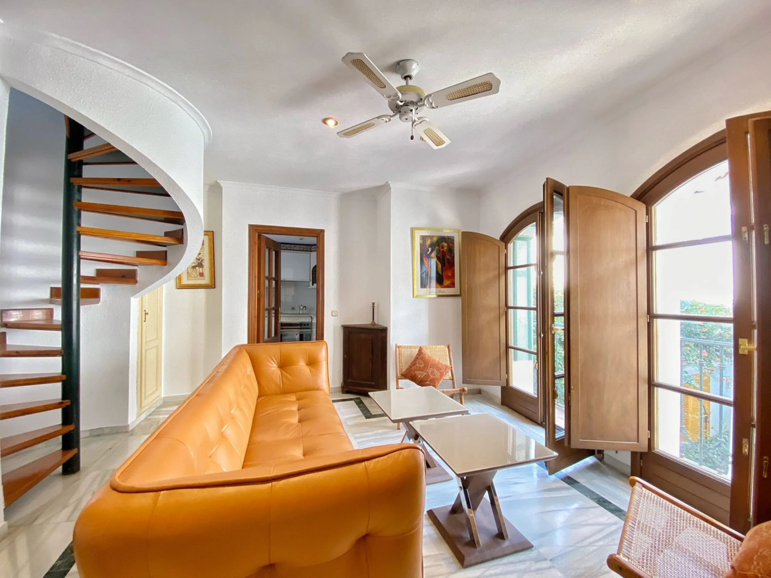 Apartment - Penthouse в продаже в Marbella, Málaga. В доме 3 спален и 2 ванных комнат. Площадь дома 91 м²