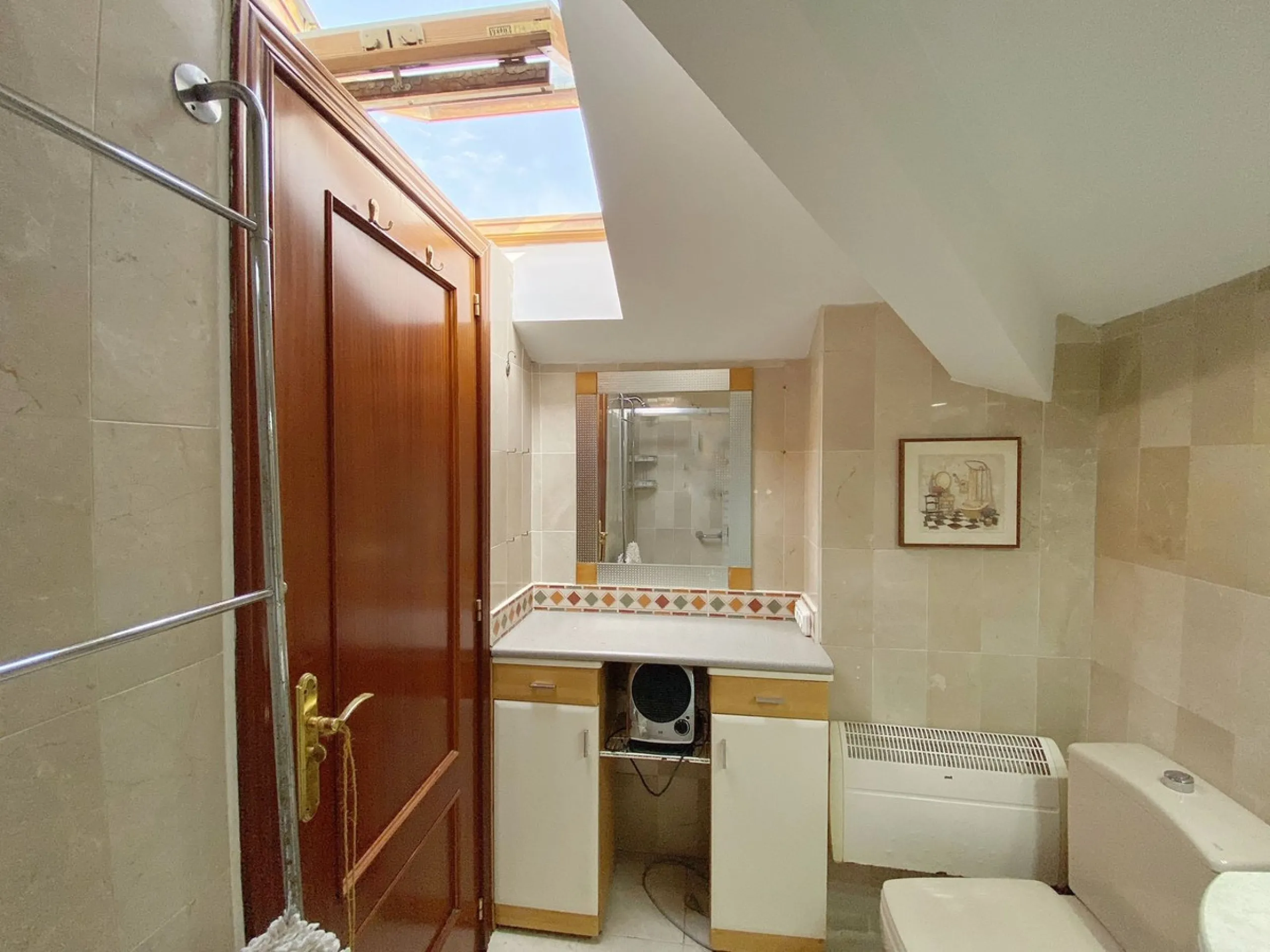 Apartment - Penthouse в продаже в Marbella, Málaga. В доме 3 спален и 2 ванных комнат. Площадь дома 91 м²