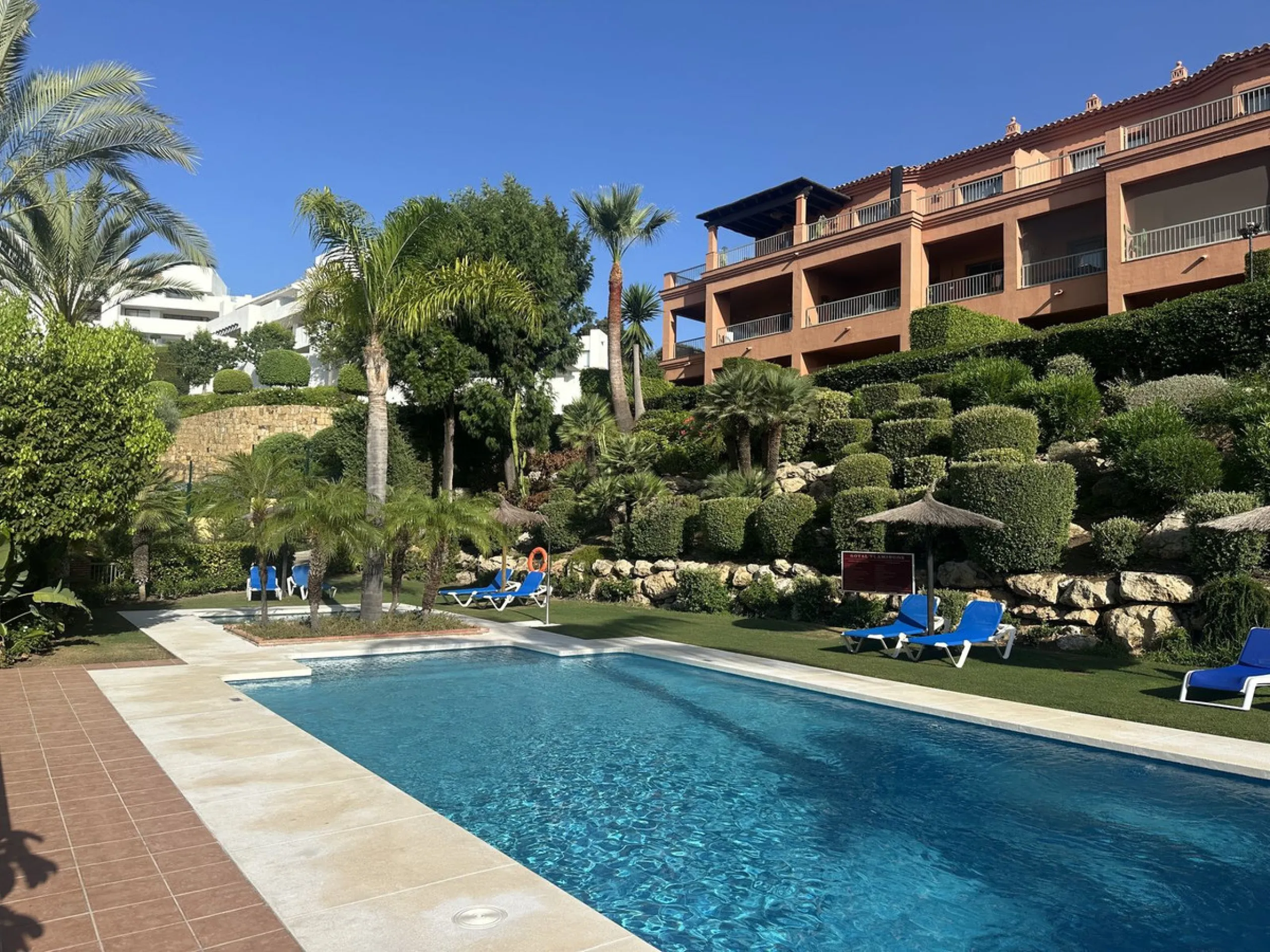 Luxury penthouse in Flamingos Resort with stunning sea and golf views, featuring an unobstructed front view thanks to its prime position within the complex.